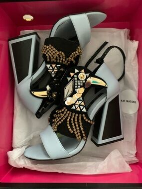 Kat Maconie Resort Aya Dovetail Blue /Gold Embellished Block Heel Shoes Size 5